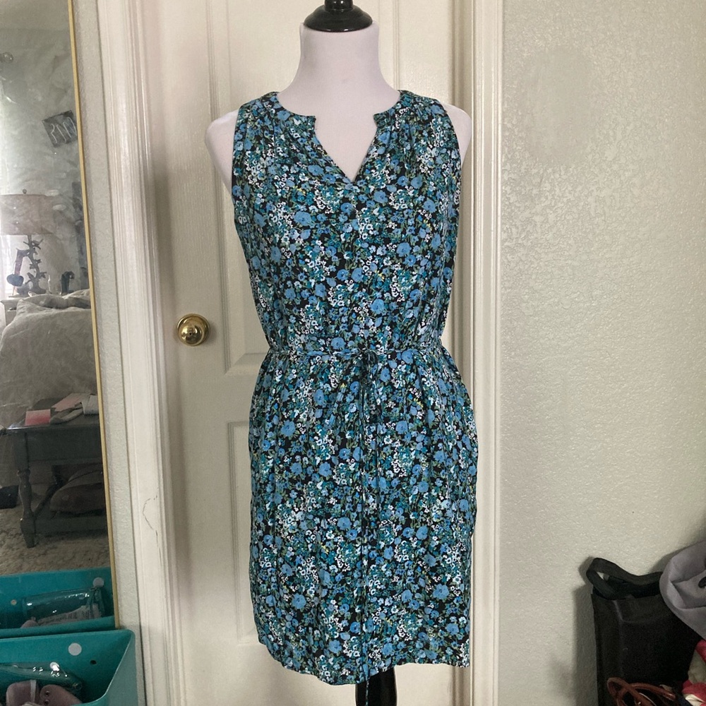 Loft Petite Ditsy Floral Sleeveless Dress